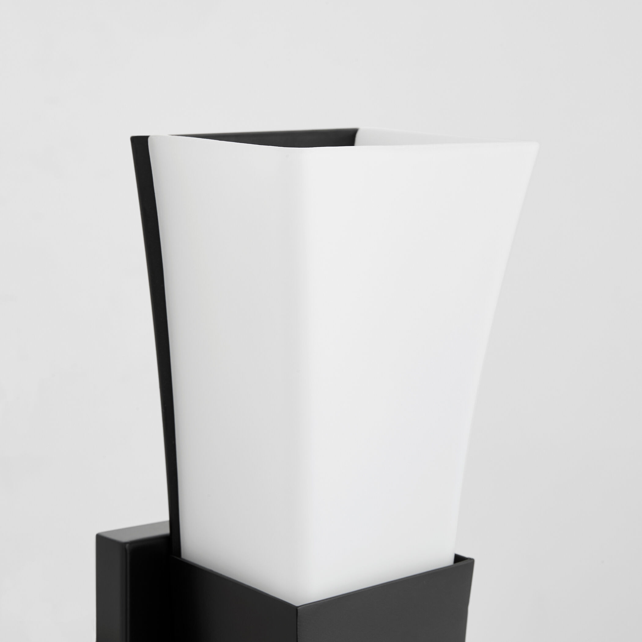 Ayala Wall Sconce Wall Light in Matte Black
